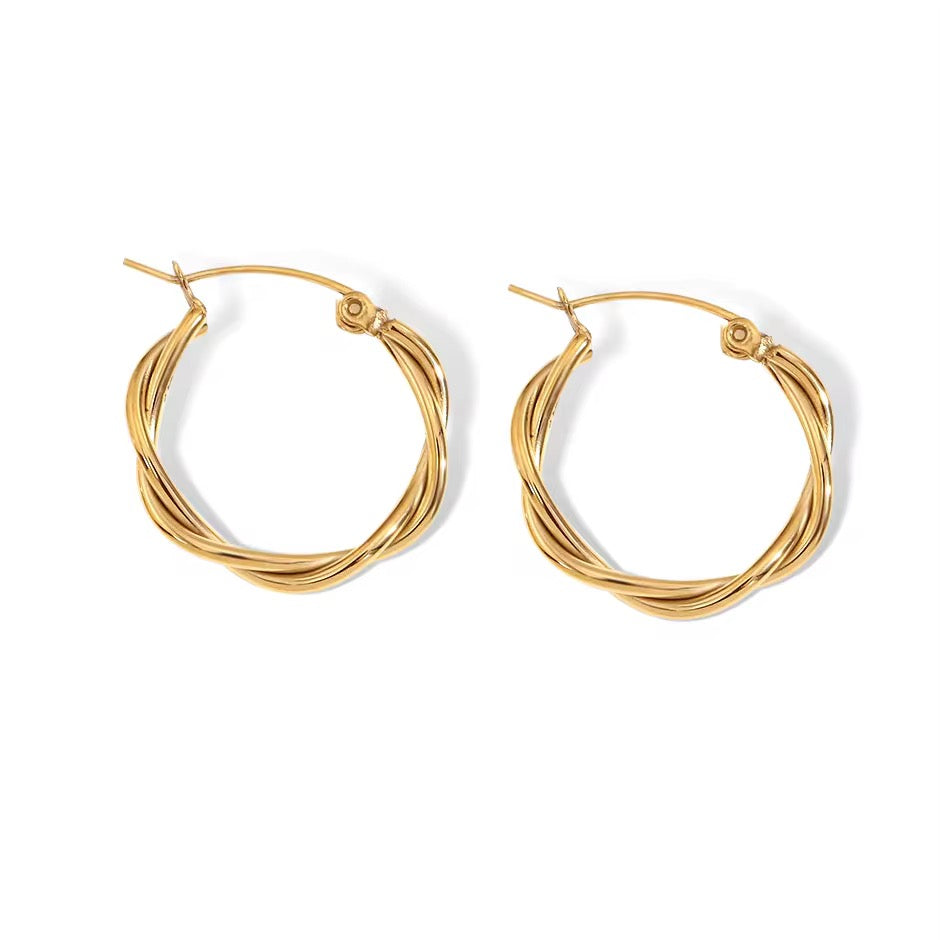 Twisted Hoop Earrings | 18K Gold Plated | Stainless Steel