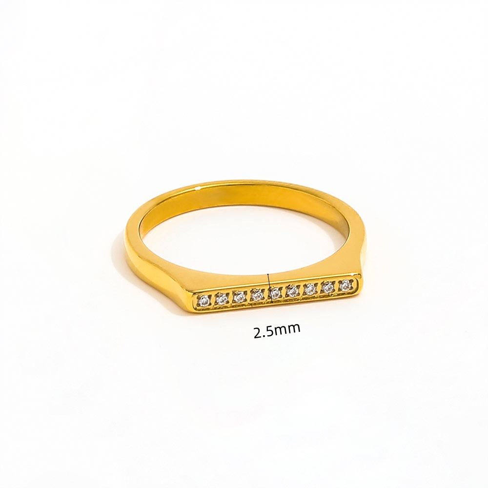 Single Row Dainty Zirconia D Ring | 18K Gold Plated