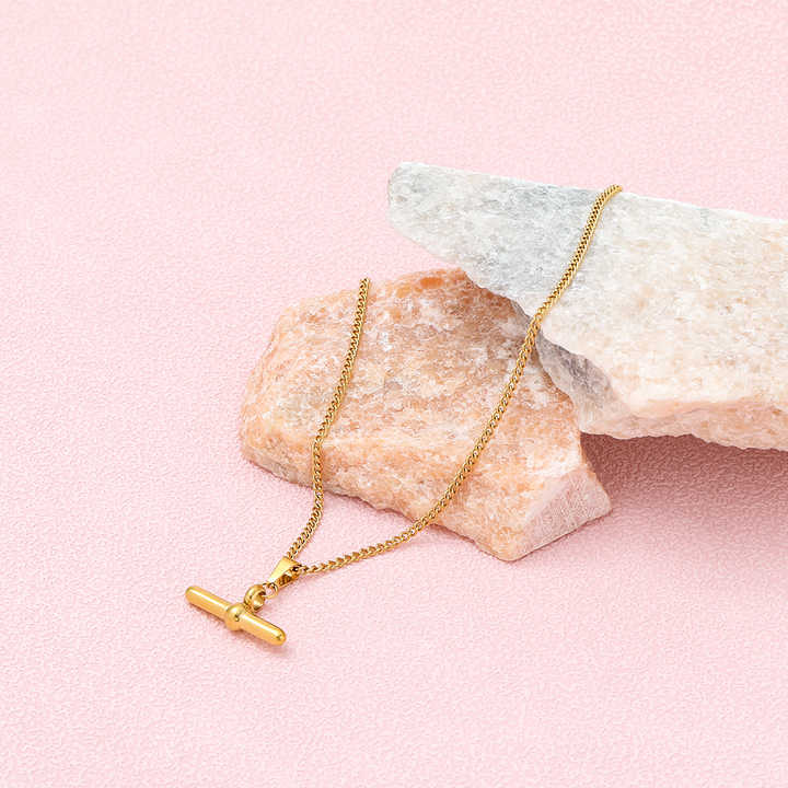Toggle Bar Pendant Necklace | 18K Gold Plated