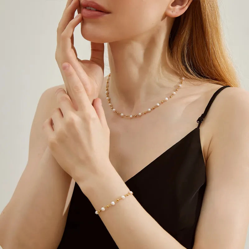 Freshwater Pearl Choker Necklace & Bracelet