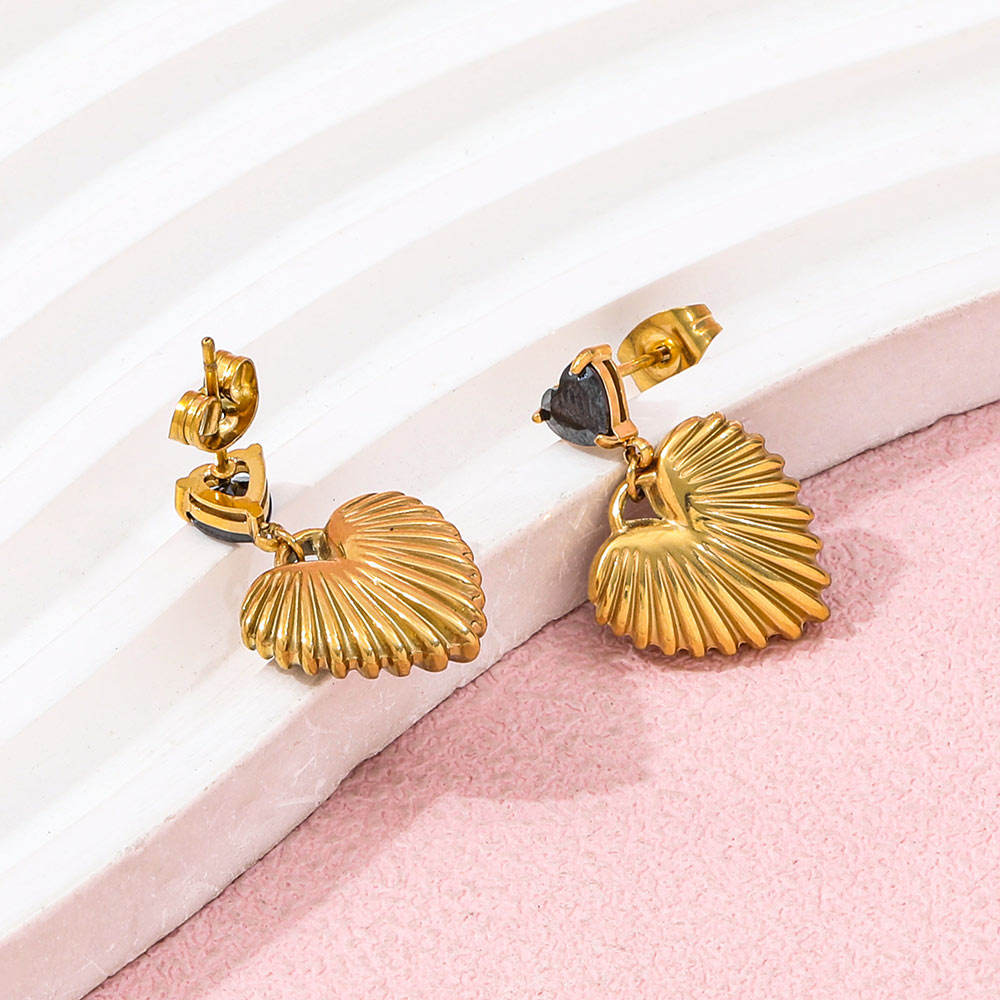 Black Heart Drop Earrings | 18K Gold Plated