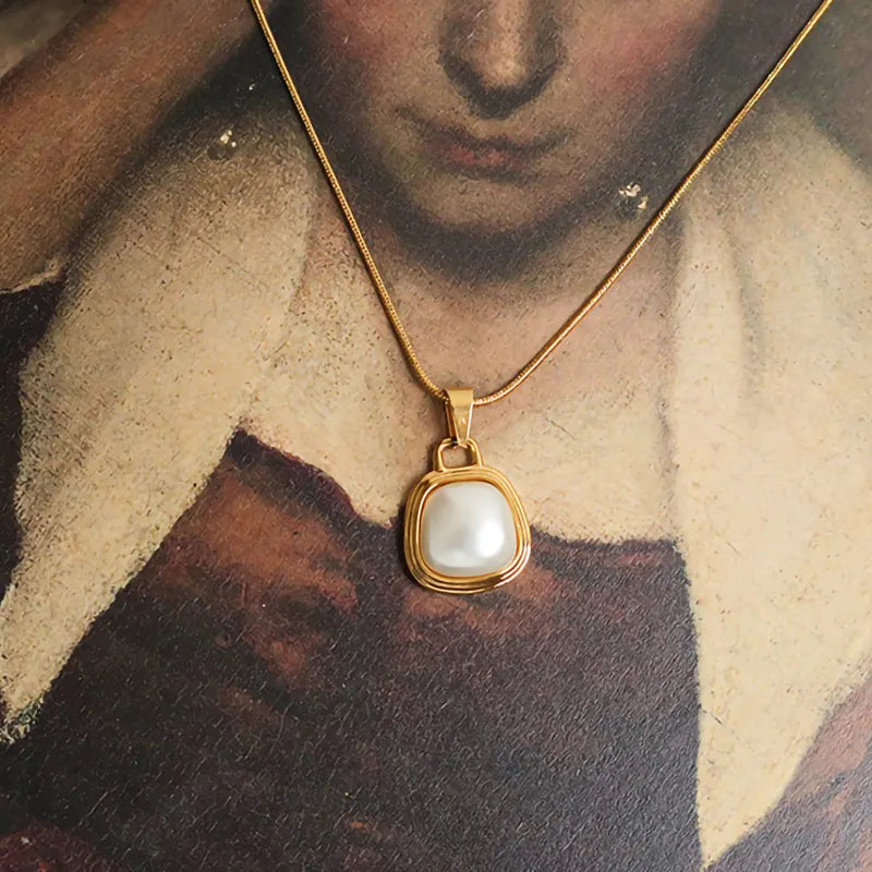 Pearl Clavicle 18K Gold Plated Necklace