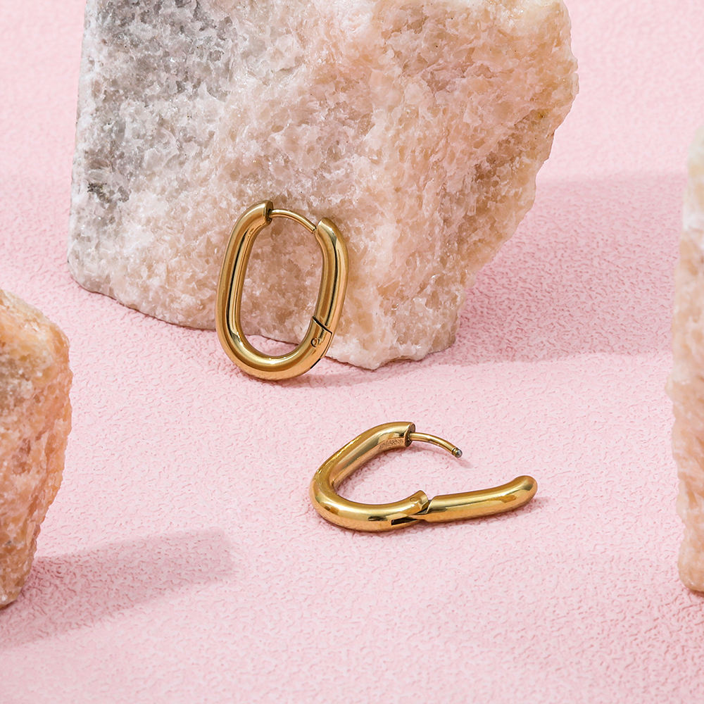 Oval Vintage Hoop Earrings | 18K Gold Plated