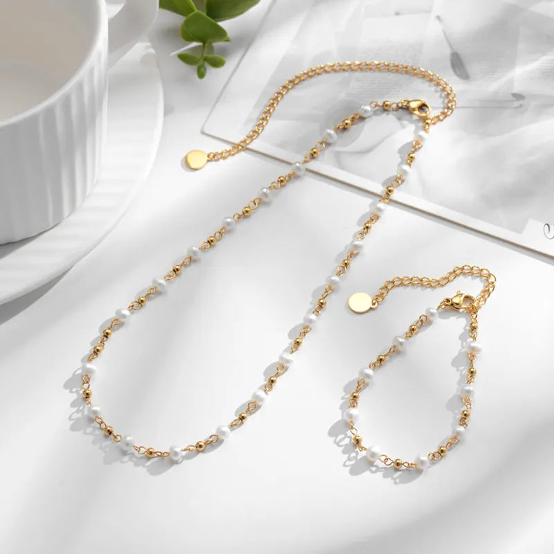 Freshwater Pearl Choker Necklace & Bracelet