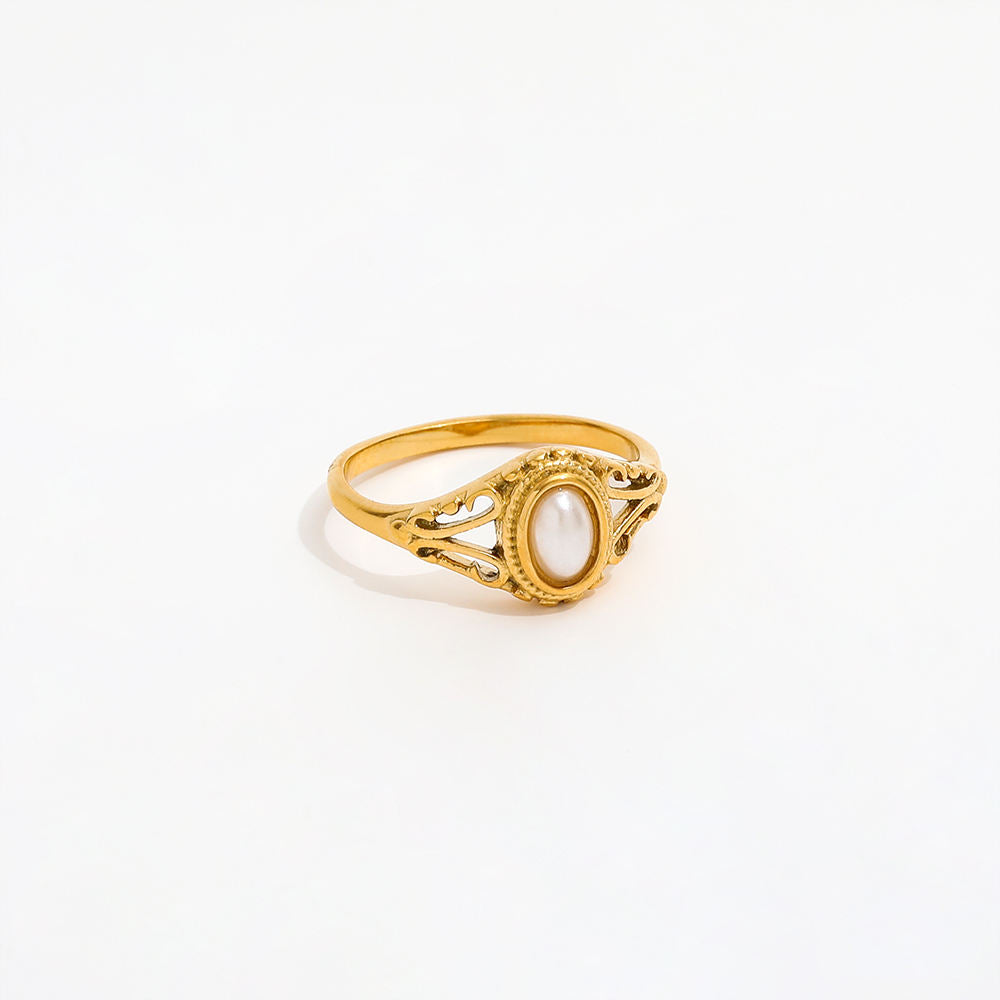 Vintage Style Pearl Ring | 18K Gold Plated