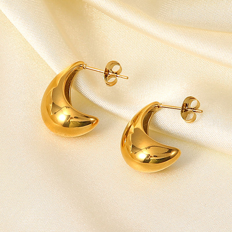 Hollow Out 18K Gold Plated Stud Earrings