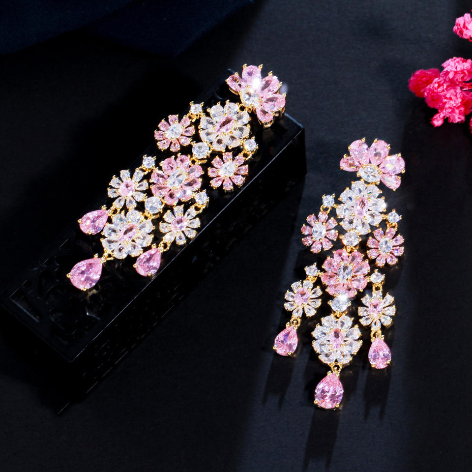 Cluster Flower Tassel Earrings