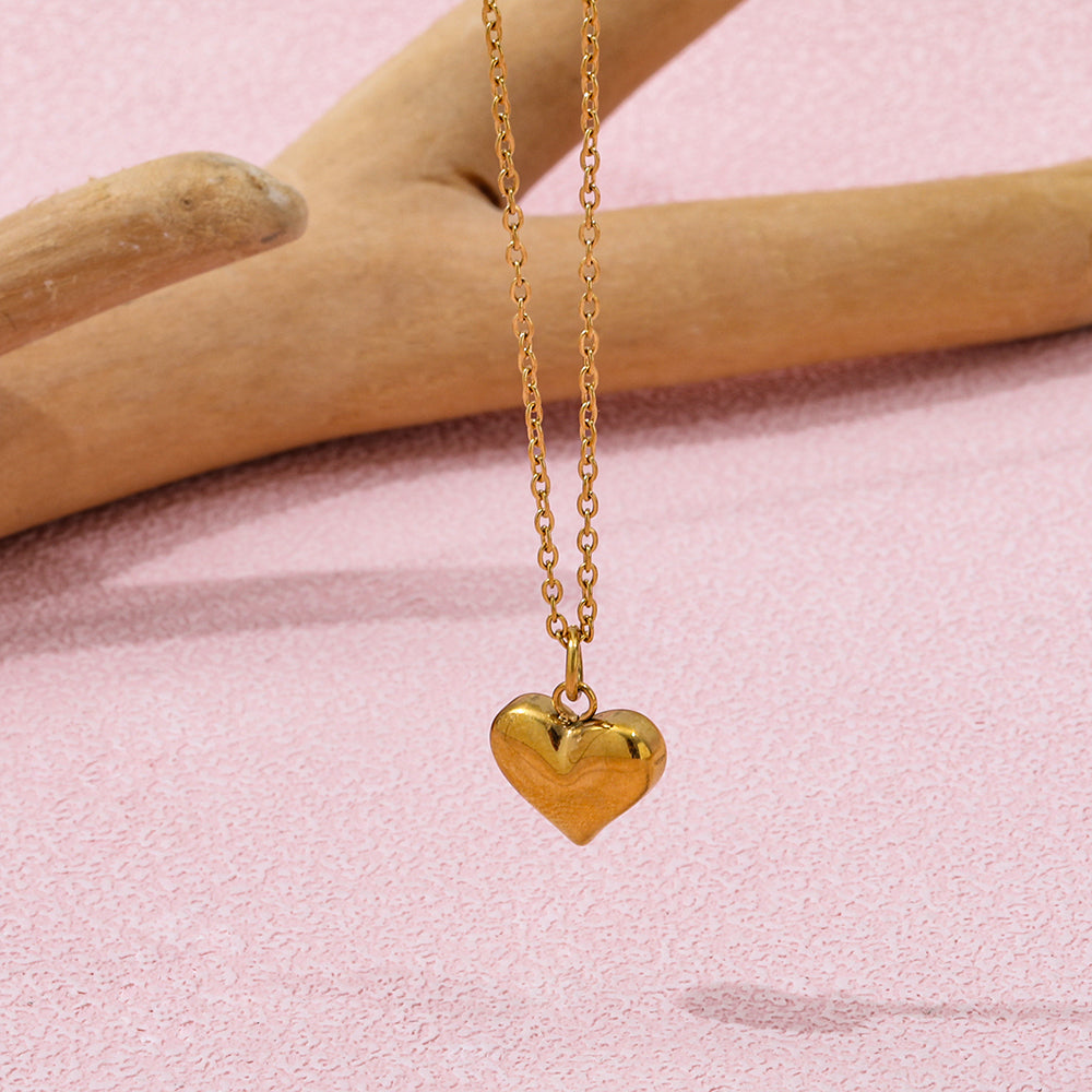 Heart Pendant Necklace | 18K Gold Plated