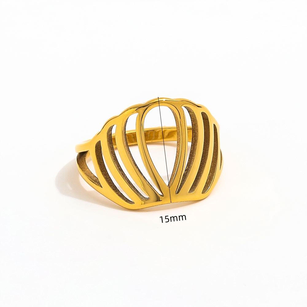 Crown Chunky Band Ring | 18K Gold Plated