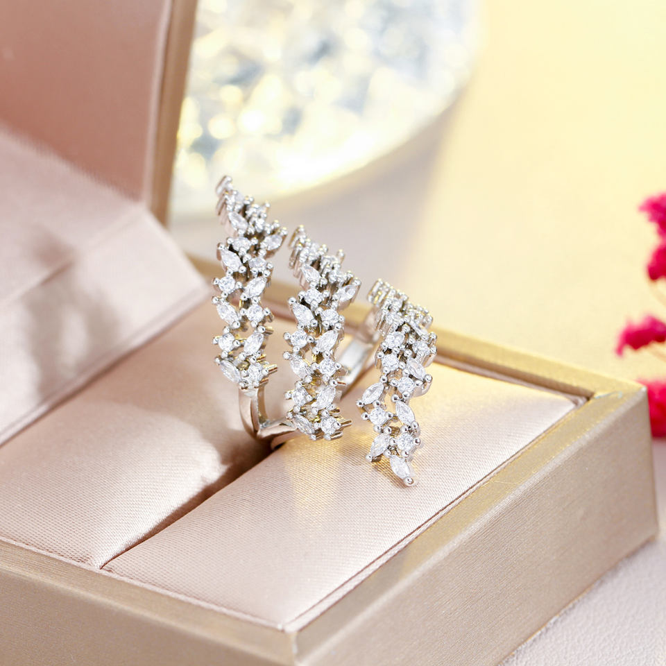 Big Wrap Leaf Shape Adjustable Ring