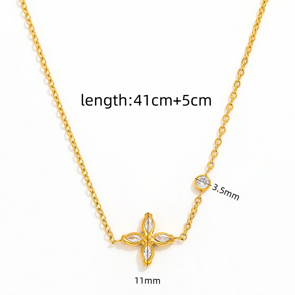 Flower Petal Pendant Necklace | 18K Gold Plated