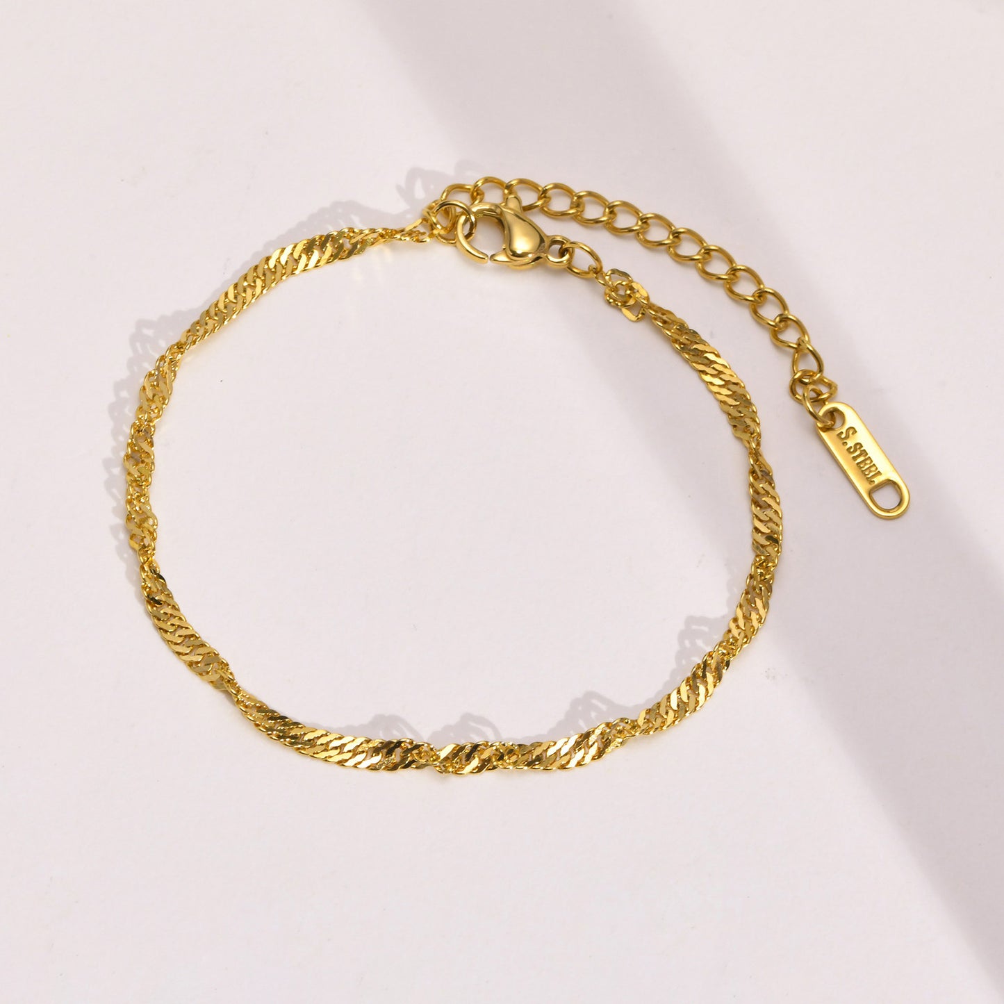 Curly Chain Bracelet | 18K Gold Plated
