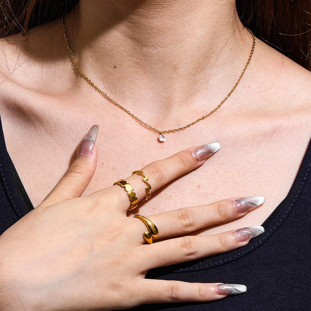 Arc Hug Style Ring | 18K Gold Plated