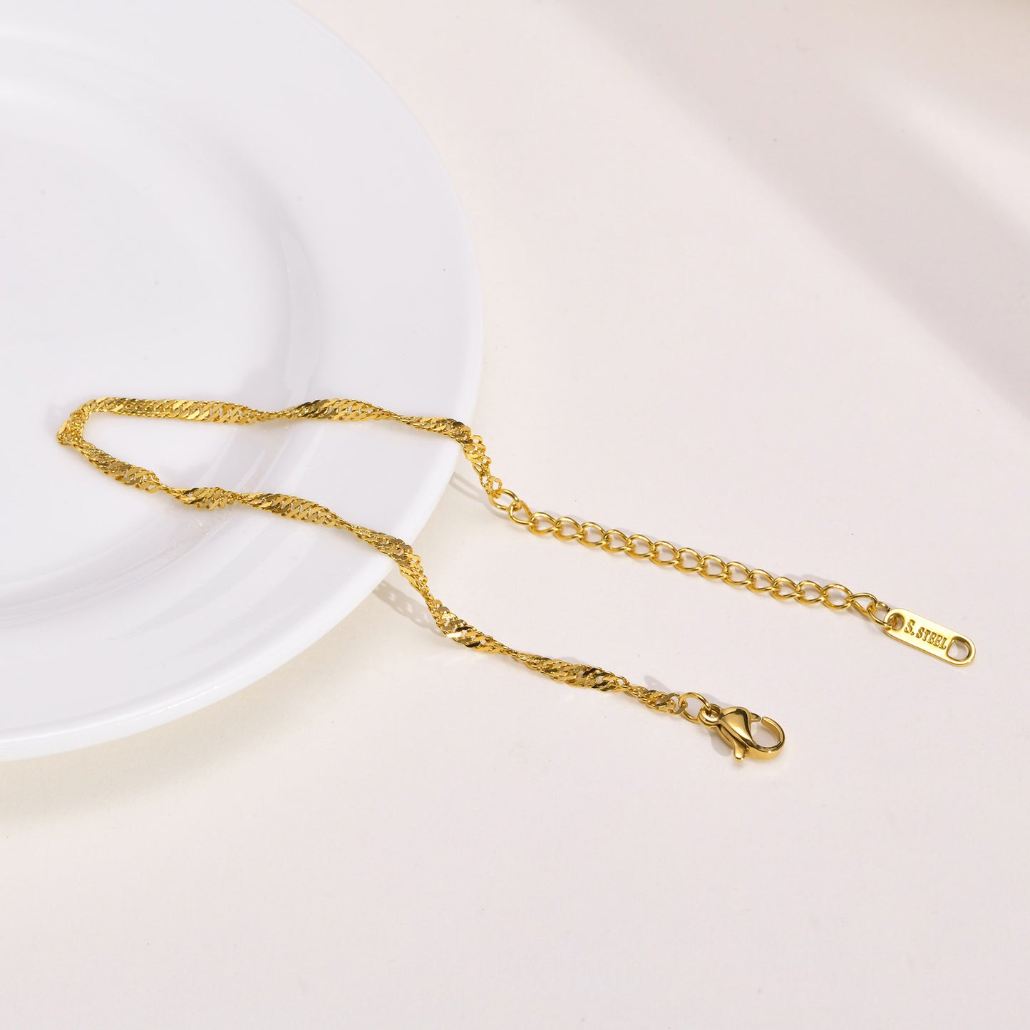 Curly Chain Bracelet | 18K Gold Plated