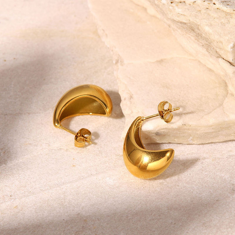 Hollow Out 18K Gold Plated Stud Earrings