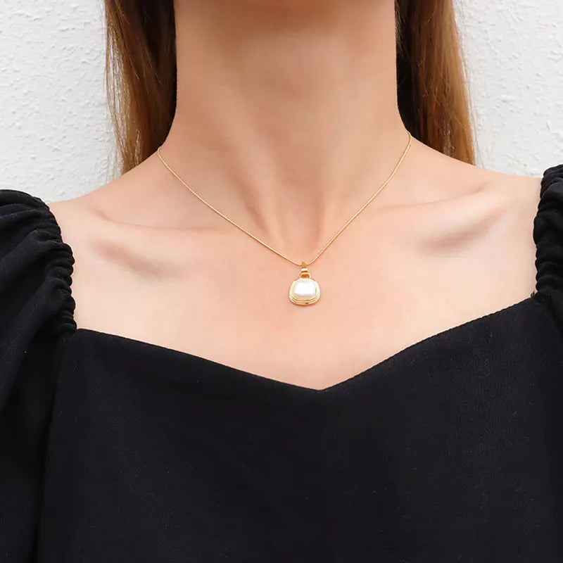 Pearl Clavicle 18K Gold Plated Necklace