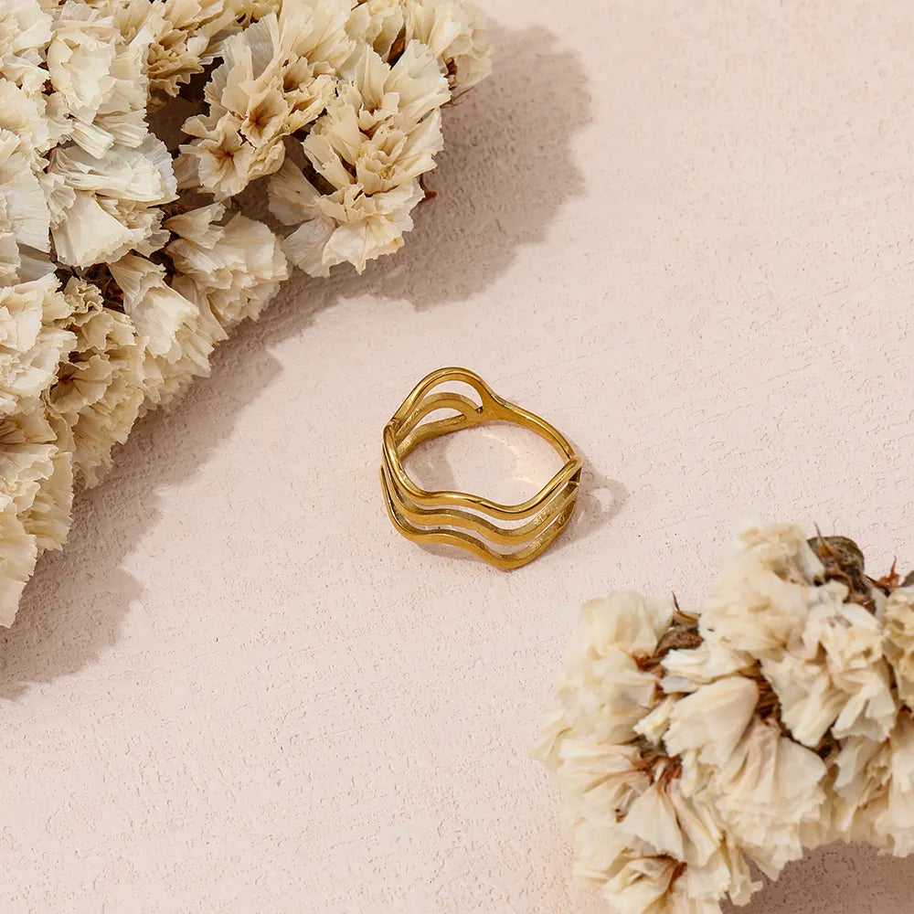 Layered Waved Lines Ring | 18K Gold Plated