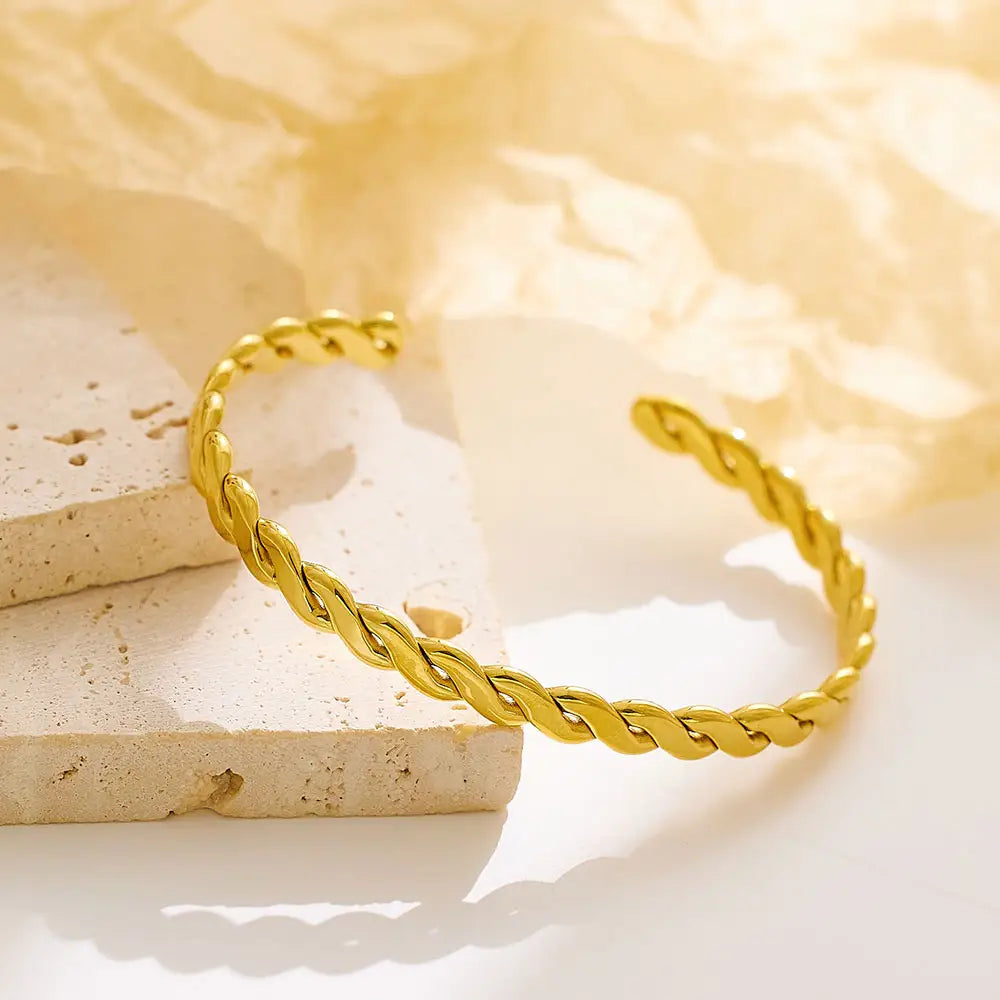 Knit Style 18K Gold Plated Cuff Bangle