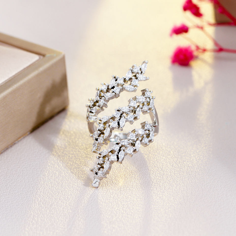 Big Wrap Leaf Shape Adjustable Ring