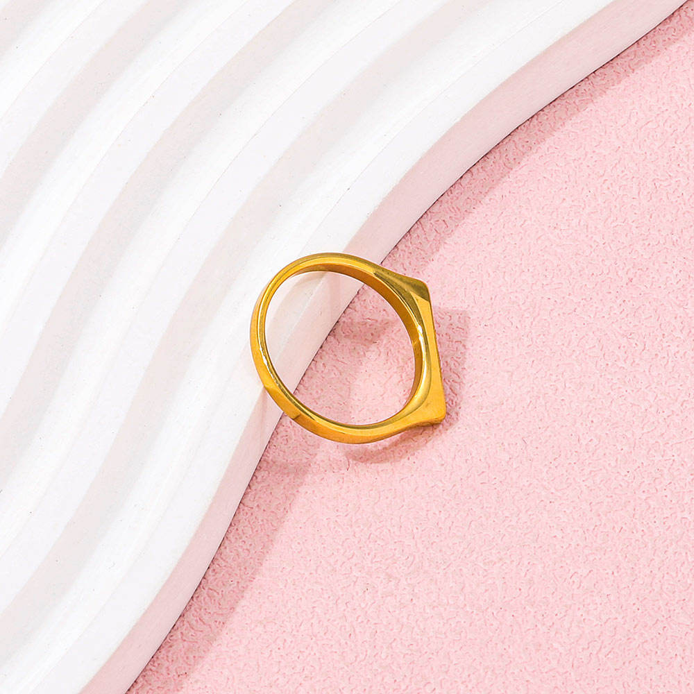 Single Row Dainty Zirconia D Ring | 18K Gold Plated