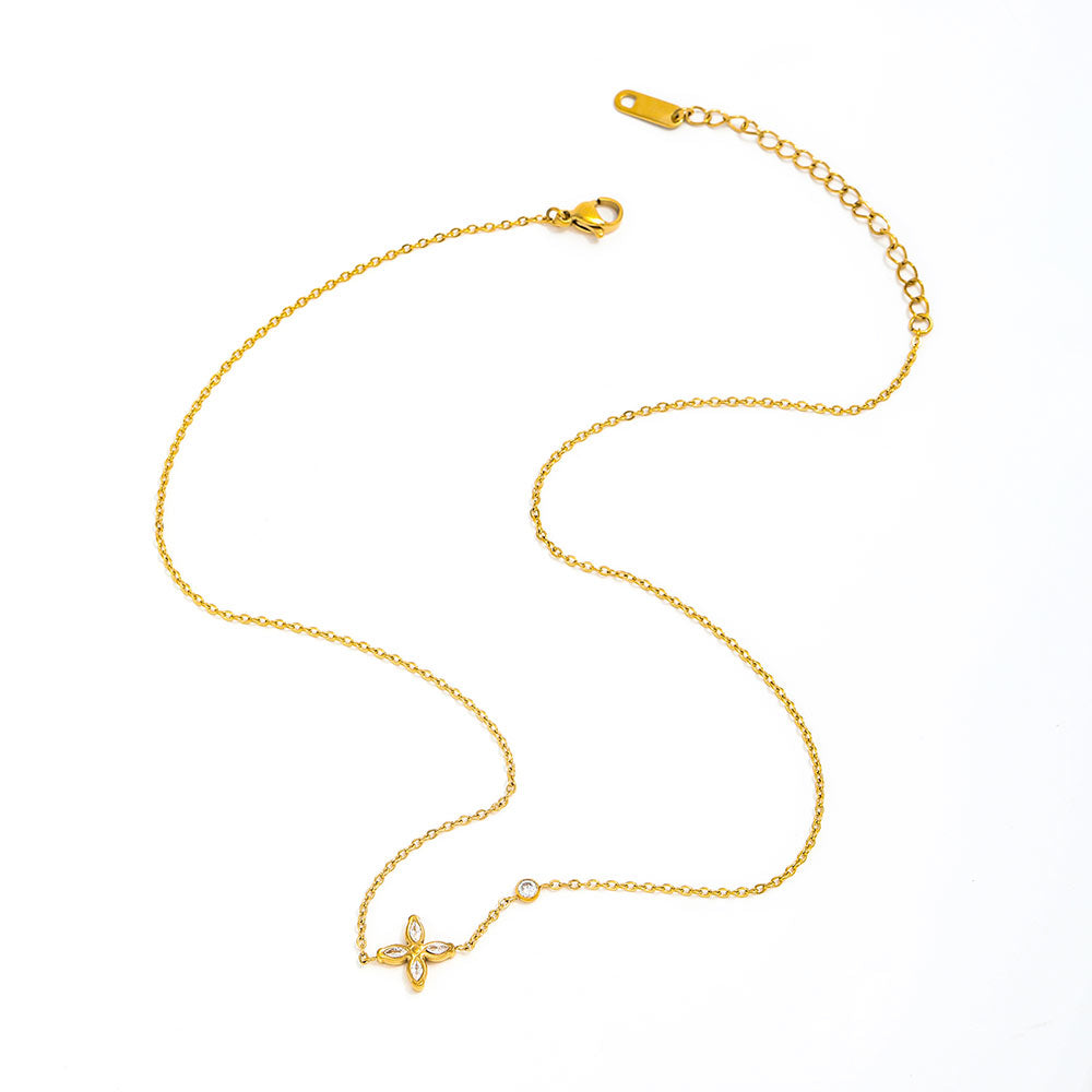 Flower Petal Pendant Necklace | 18K Gold Plated