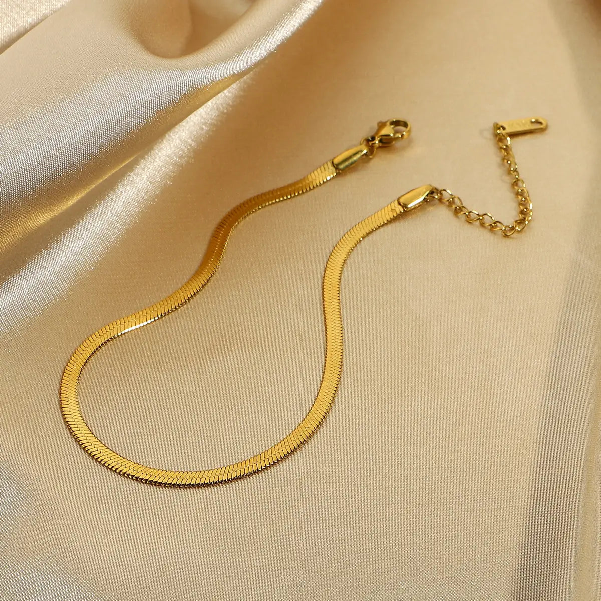 Herringbone Chain Necklace | 18K Gold Plated