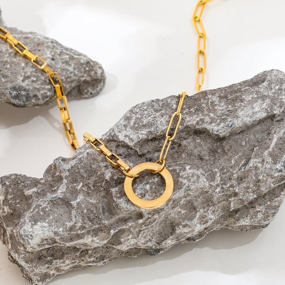 Circle Pendant Necklace | 18K Gold Plated