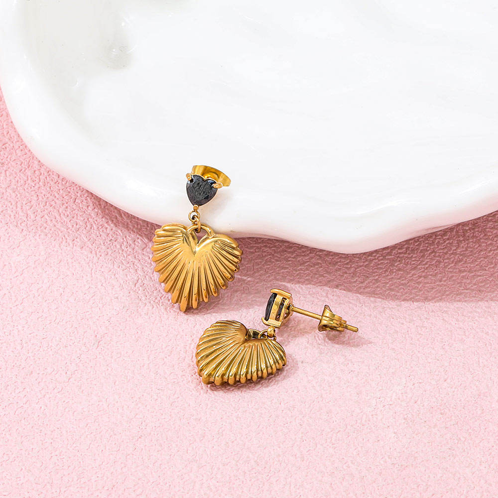 Black Heart Drop Earrings | 18K Gold Plated