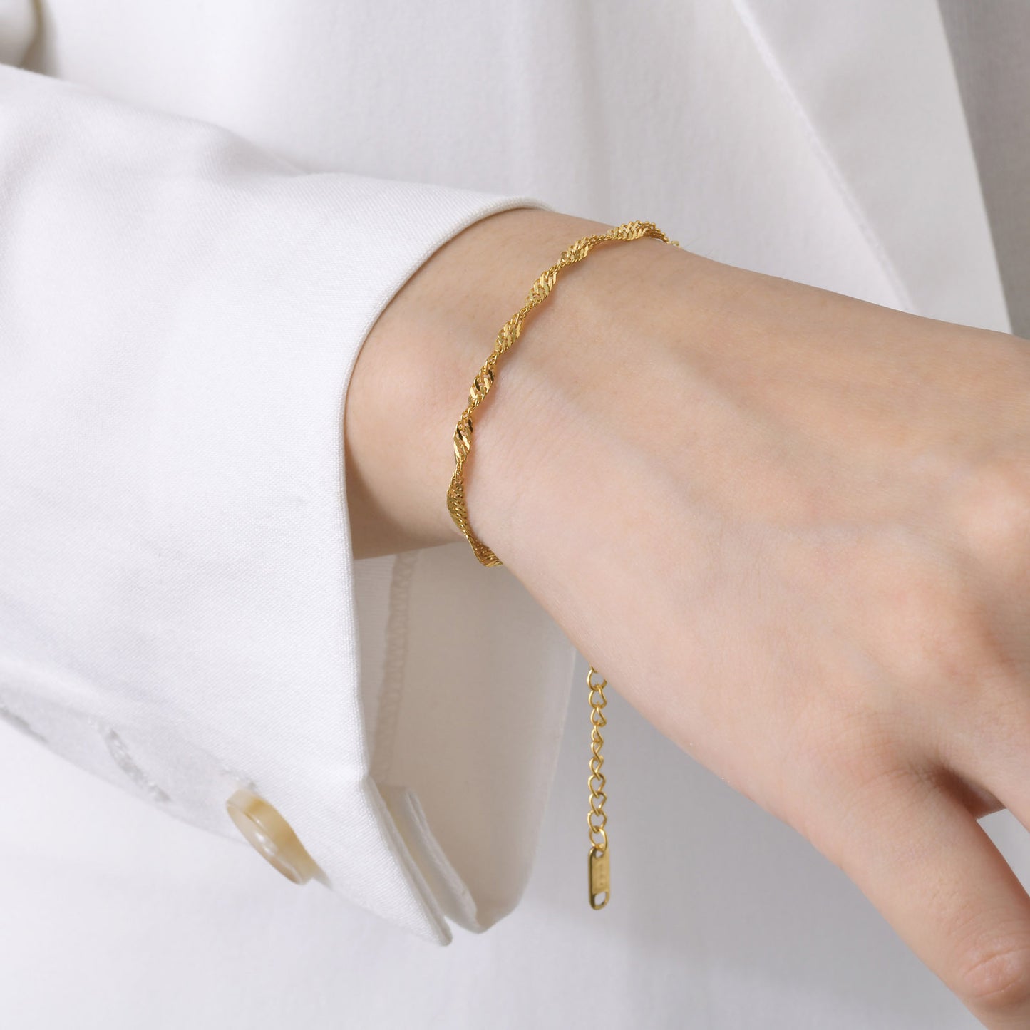 Curly Chain Bracelet | 18K Gold Plated