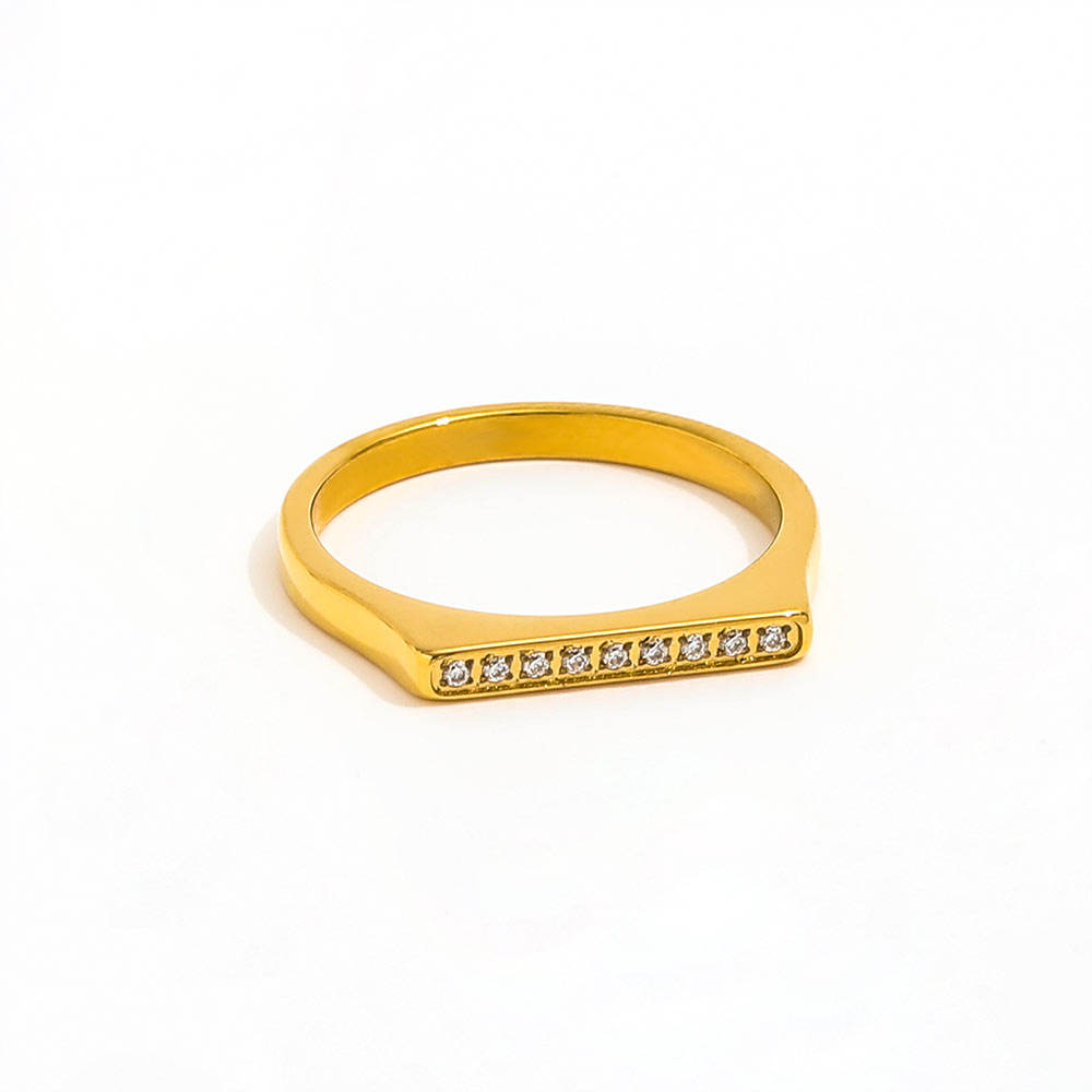 Single Row Dainty Zirconia D Ring | 18K Gold Plated