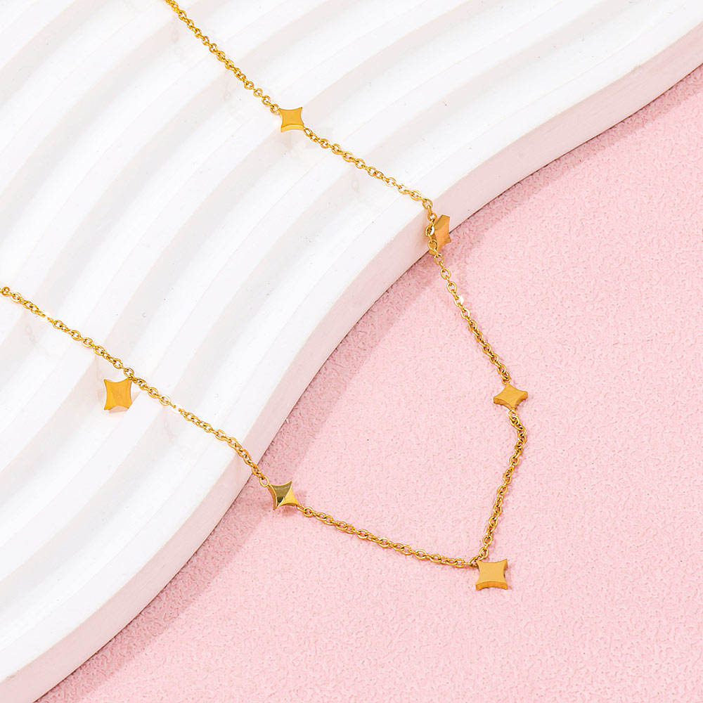 Shiny Star Necklace | 18K Gold Plated