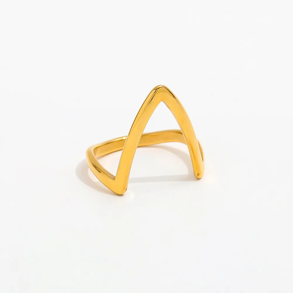 V-Shaped Ring | 18K Gold Plated