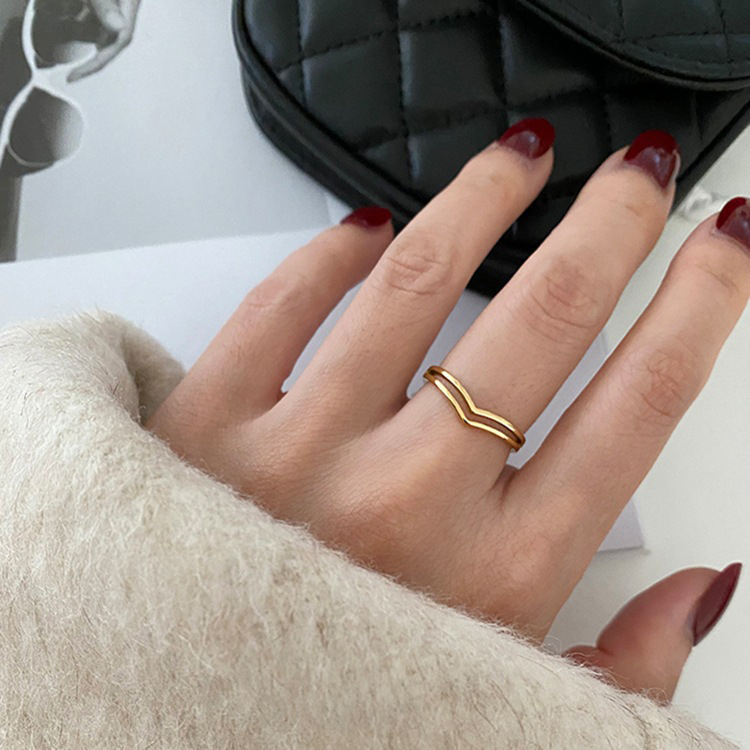 Plain Curved 18K Gold Plated Stacking Ring