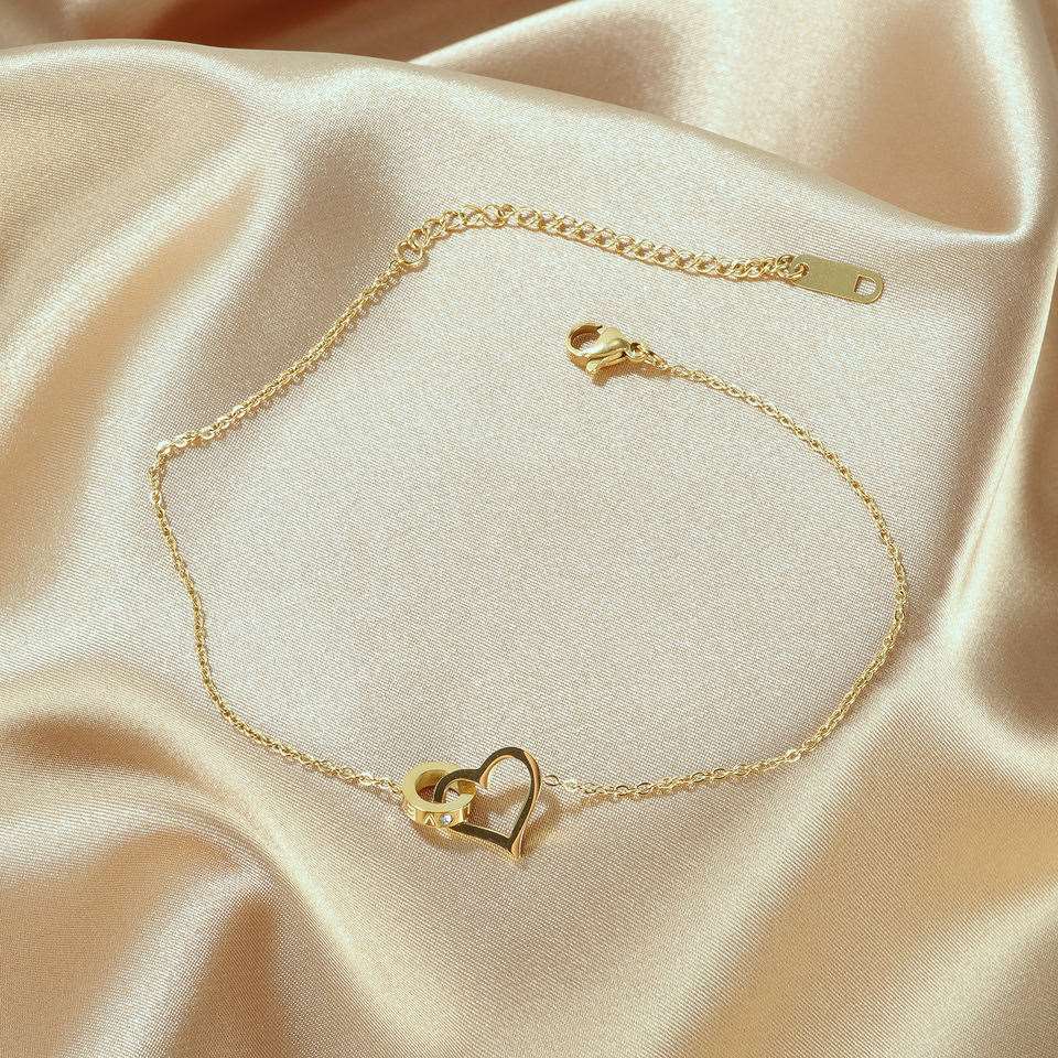 Heart Shaped 18K Gold Plated Charm Anklet