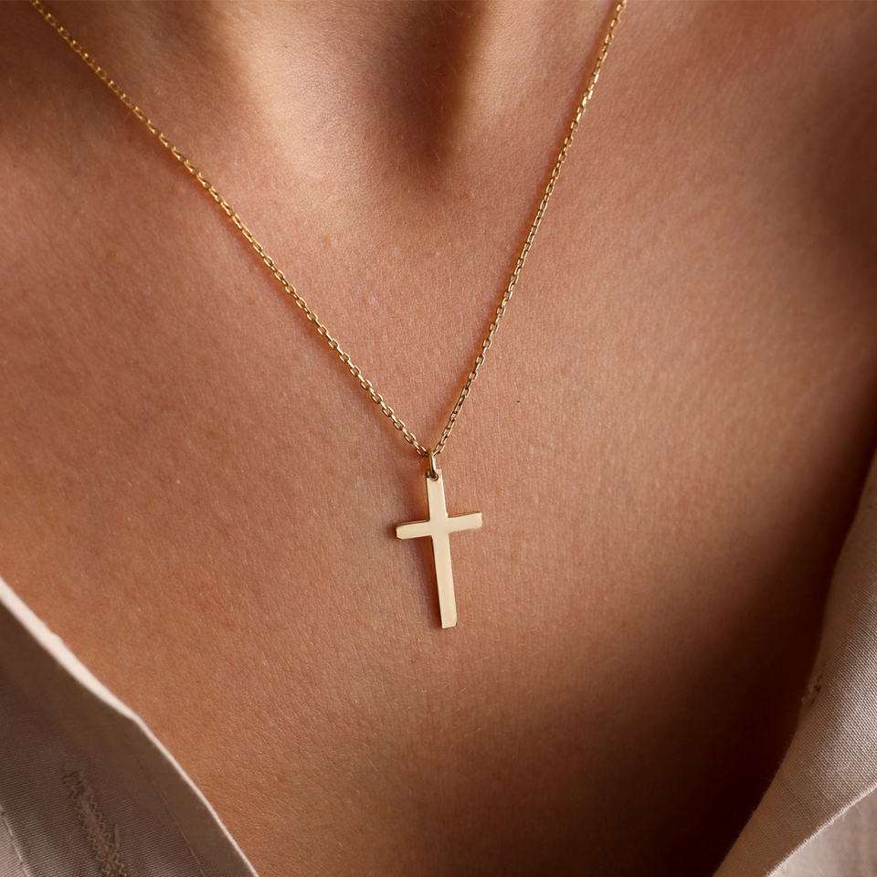 Minimalist Cross Pendant Necklace