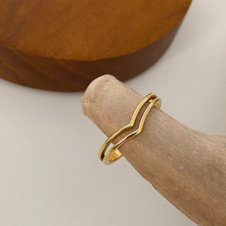 Plain Curved 18K Gold Plated Stacking Ring
