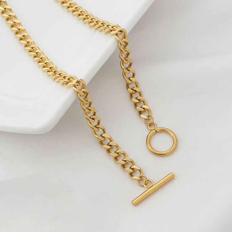 Toggle Clasp Thick Cuban Chain Necklace