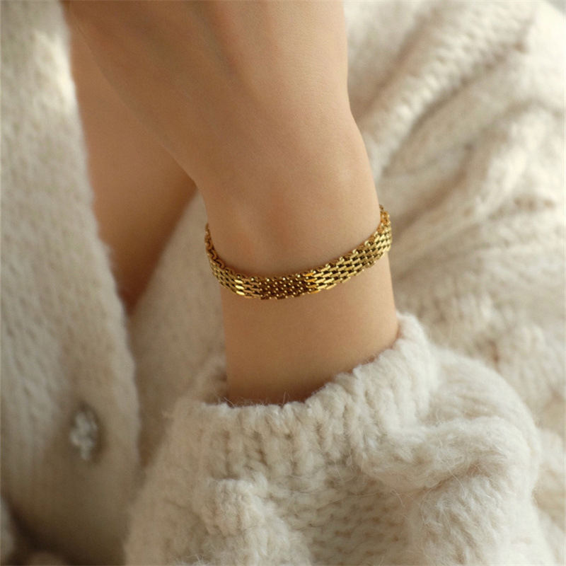 Vintage Statement Flat Mesh Chain Bracelet