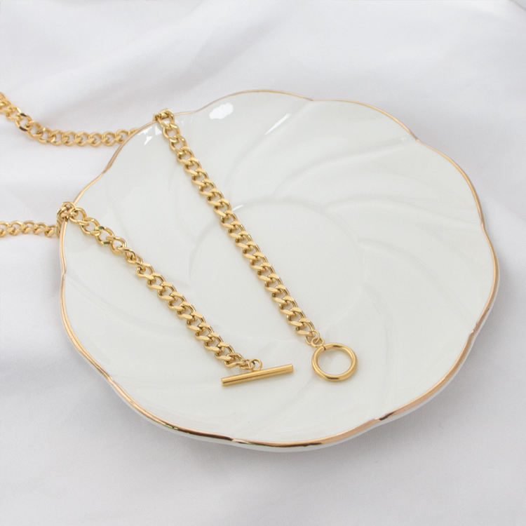 Toggle Clasp Thick Cuban Chain Necklace