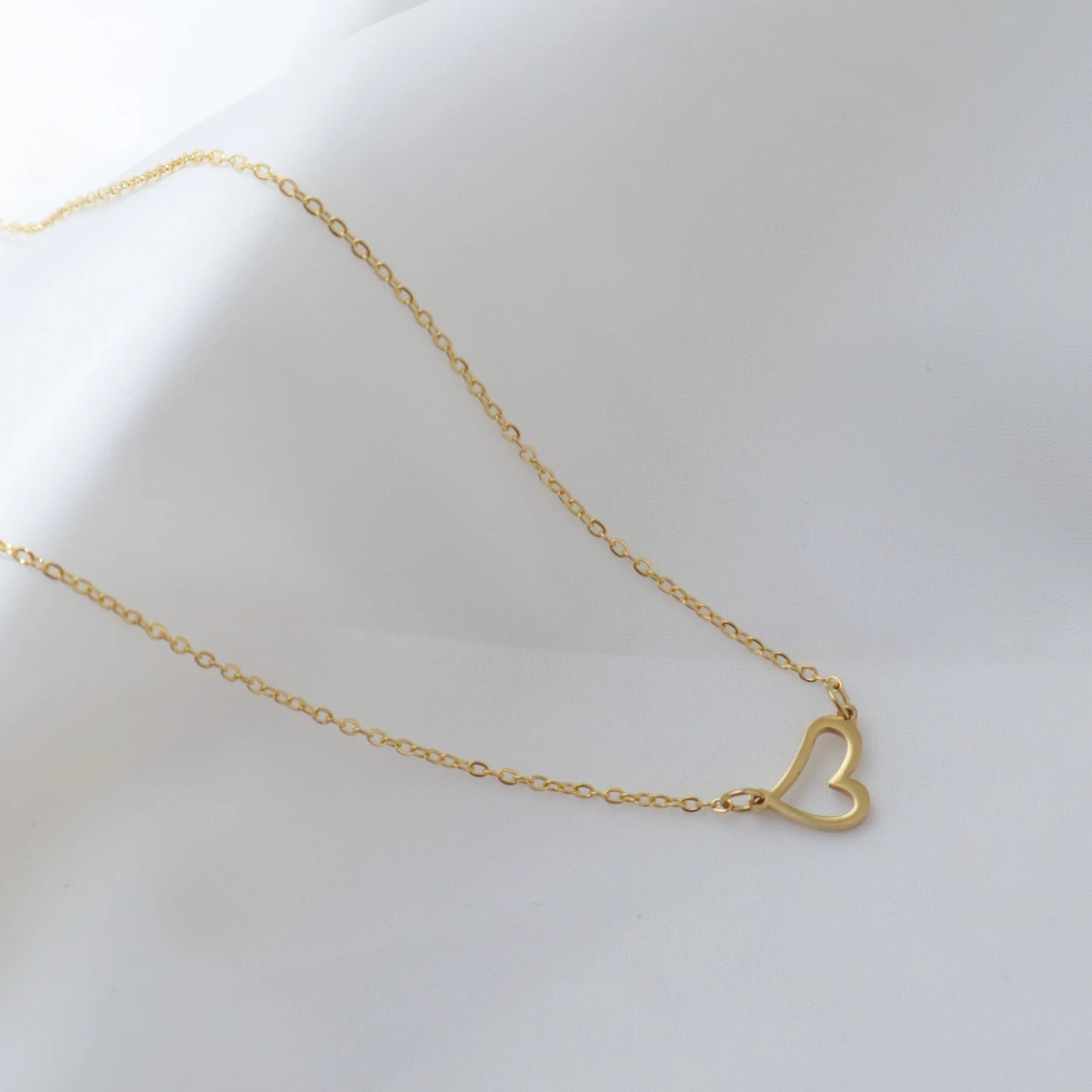 Hollow Heart18K Gold Plated Pendant Necklace