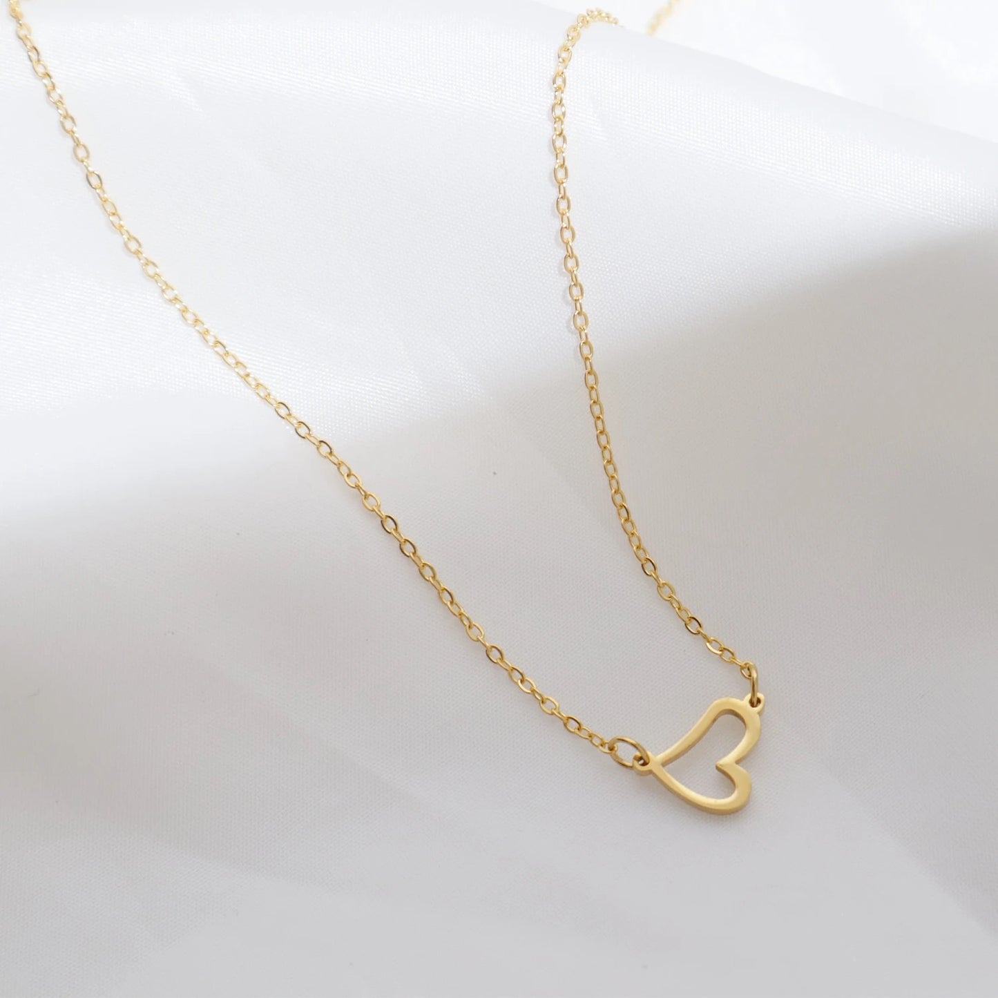 Hollow Heart18K Gold Plated Pendant Necklace