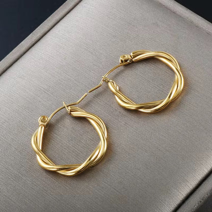 Twisted Hoop Earrings | 18K Gold Plated | Stainless Steel
