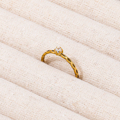 Mini Zirconia Hollow Ring | 18K Gold Plated