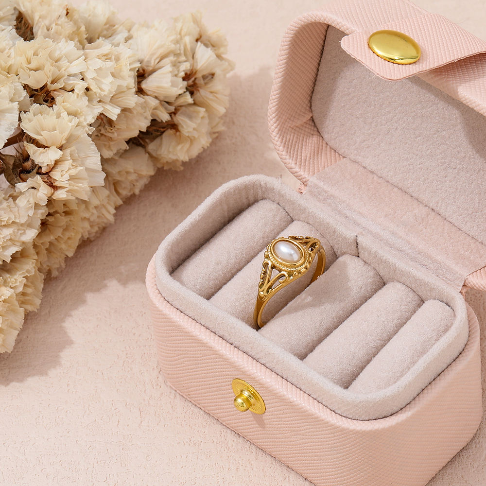 Vintage Style Pearl Ring | 18K Gold Plated