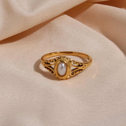 Vintage Style Pearl Ring | 18K Gold Plated