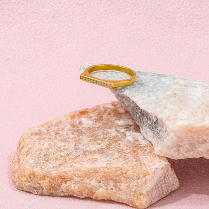 Single Row Dainty Zirconia D Ring | 18K Gold Plated