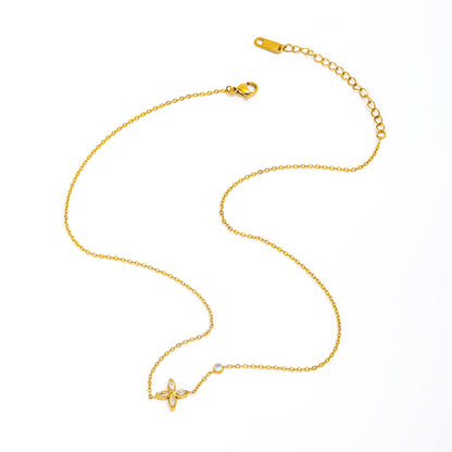 Flower Petal Pendant Necklace | 18K Gold Plated