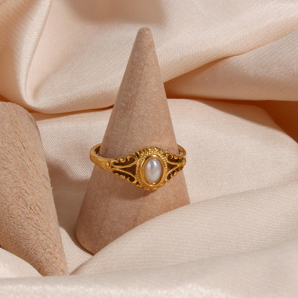 Vintage Style Pearl Ring | 18K Gold Plated