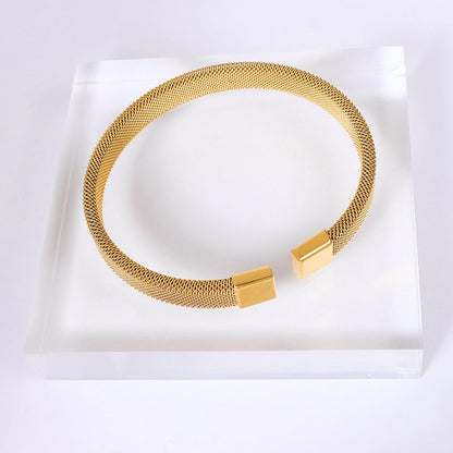 French Style Weaving Design Cuff Bangle